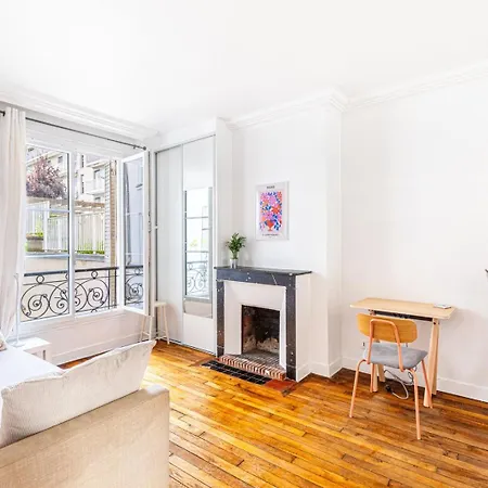 Guestready - Parisian Experience Near Attractions